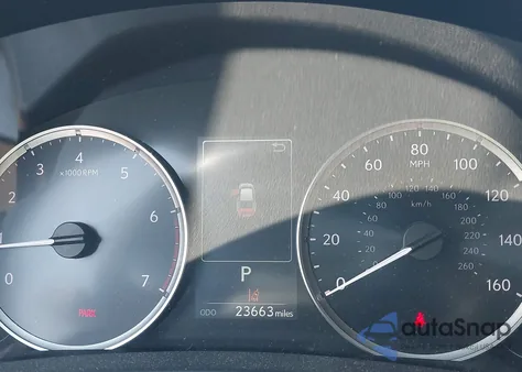 2022 Lexus Is 300 z USA, uszkodzony, nr VIN JTHDA1D2XN5120235